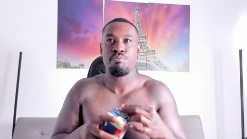 Snapshot of tyron_rulers chatting on April 23, 2026, 12:29 pm Dvid Rullers online show from April 23, 2026, 12:29 pm