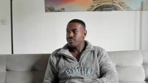 Snapshot of tyron_rulers chatting on May 4, 2026, 12:45 pm Dvid Rullers online show from May 4, 2026, 12:45 pm
