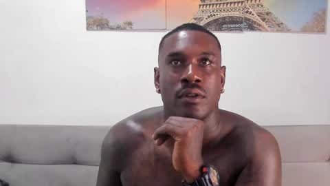 Snapshot of tyron_rulers chatting on May 15, 2026, 1:45 am Dvid Rullers online show from May 15, 2026, 1:45 am