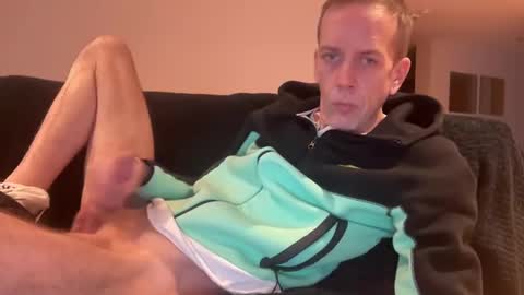 Ty online show from December 25, 2024, 2:02 pm