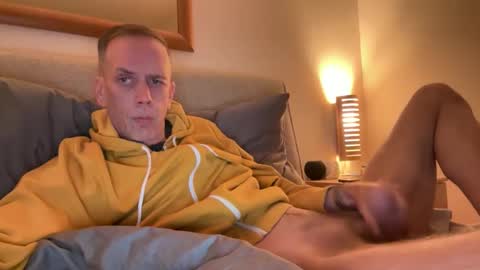 Ty online show from November 3, 2025, 2:29 pm