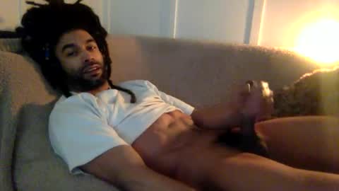 yaya  online show from February 21, 2026, 6:42 pm