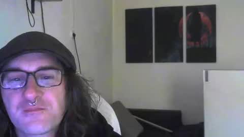 Snapshot of ucloudd chatting on February 28, 2025, 8:20 am ucloudd online show from February 28, 2025, 8:20 am