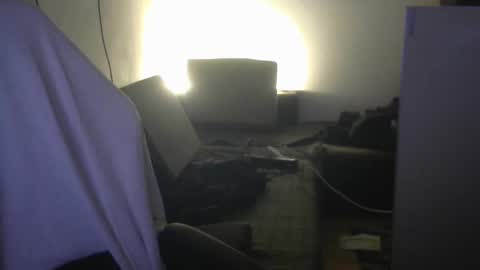 Snapshot of ucloudd chatting on March 6, 2025, 11:53 pm ucloudd online show from March 6, 2025, 11:53 pm