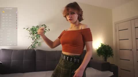 Lili online show from February 1, 2026, 6:39 pm