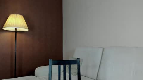 Amelia online show from February 8, 2025, 1:11 pm