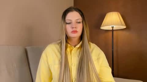 Amelia online show from February 13, 2025, 1:37 pm