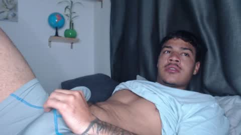 Snapshot of ugh_manux chatting on May 24, 2026, 5:56 am ugh_manux online show from May 24, 2026, 5:56 am