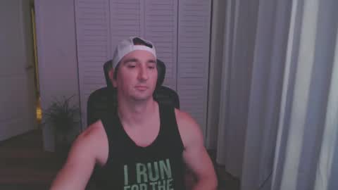 Snapshot of uglyduck3532 chatting on December 13, 2024, 2:54 am uglyduck3532 online show from December 13, 2024, 2:54 am