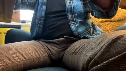 Snapshot of ukclive chatting on February 3, 2025, 11:42 am ukclive online show from February 3, 2025, 11:42 am