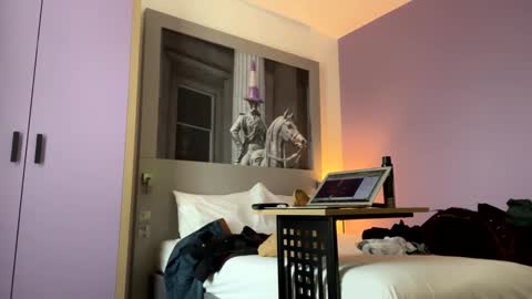 Snapshot of ukclive chatting on March 9, 2025, 3:16 pm ukclive online show from March 9, 2025, 3:16 pm