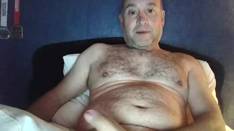 Snapshot of ukflasher chatting on April 1, 2026, 10:18 pm ukflasher online show from April 1, 2026, 10:18 pm