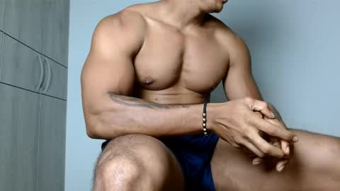 Felipe  model independent online show from June 3, 2026, 10:18 am