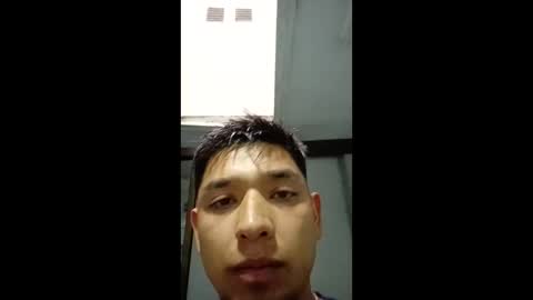 ulosdeabajo04 online show from June 4, 2026, 8:37 pm