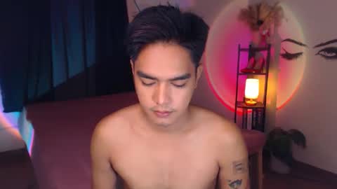 Snapshot of ultimatesexytrans chatting on March 4, 2025, 9:32 pm Alex online show from March 4, 2025, 9:32 pm