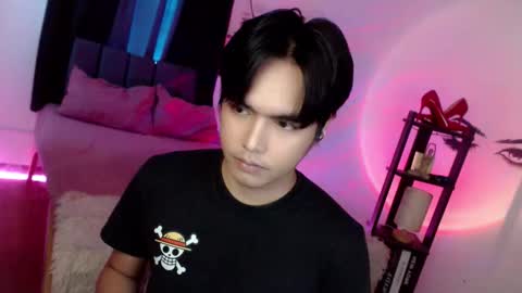 Snapshot of ultimatesexytrans chatting on October 17, 2025, 2:48 am Alex online show from October 17, 2025, 2:48 am