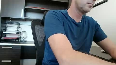 Snapshot of ultratac1 chatting on November 25, 2025, 9:48 pm Ultra online show from November 25, 2025, 9:48 pm