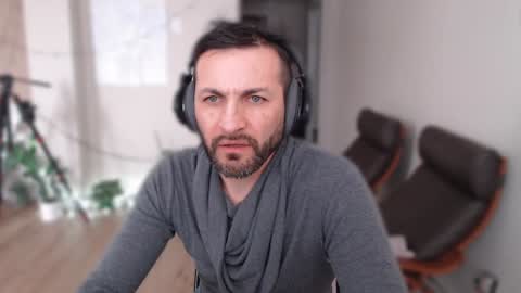 Snapshot of ultratoaster chatting on January 21, 2025, 10:08 pm ultratoaster online show from January 21, 2025, 10:08 pm