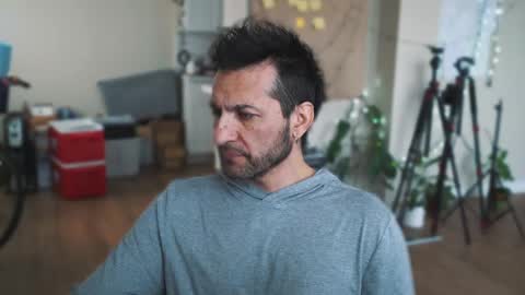 Snapshot of ultratoaster chatting on February 20, 2025, 9:53 pm ultratoaster online show from February 20, 2025, 9:53 pm