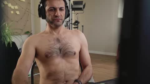 Snapshot of ultratoaster chatting on March 10, 2025, 8:45 pm ultratoaster online show from March 10, 2025, 8:45 pm