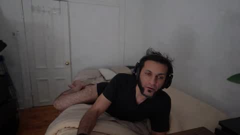 Snapshot of ultratoaster chatting on December 19, 2025, 6:20 am ultratoaster online show from December 19, 2025, 6:20 am