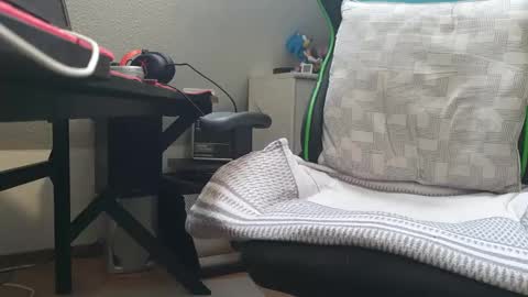 Mr.  Mrs. Smith online show from February 16, 2025, 7:15 am