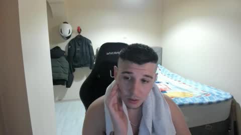 Snapshot of ulxer chatting on March 14, 2026, 4:56 pm hi im mike tyson - online show from March 14, 2026, 4:56 pm
