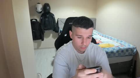 Snapshot of ulxer chatting on March 19, 2026, 4:33 pm hi im mike tyson - online show from March 19, 2026, 4:33 pm