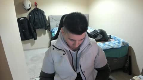 Snapshot of ulxer chatting on April 8, 2026, 7:58 pm hi im mike tyson - online show from April 8, 2026, 7:58 pm