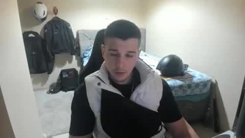Snapshot of ulxer chatting on May 12, 2026, 8:17 pm hi im mike tyson - online show from May 12, 2026, 8:17 pm