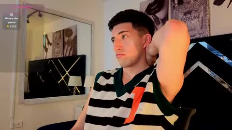un_sluttyy online show from June 4, 2026, 6:58 pm