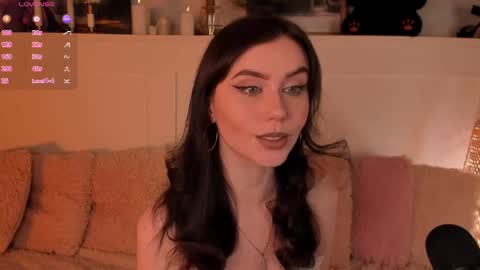 Snapshot of una_medisson chatting on April 23, 2026, 1:02 pm Una online show from April 23, 2026, 1:02 pm