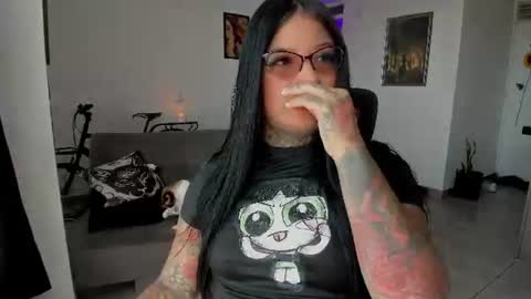 Snapshot of unatatuada chatting on June 23, 2026, 7:01 pm Franchesca online show from June 23, 2026, 7:01 pm