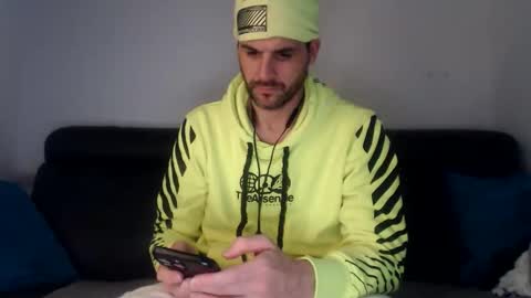 Snapshot of unconquered chatting on November 10, 2025, 12:53 am Unconquered hot angels online show from November 10, 2025, 12:53 am