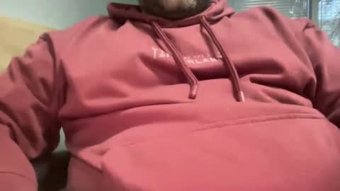 Snapshot of uncutdude321 chatting on March 4, 2025, 2:10 pm uncutdude321 online show from March 4, 2025, 2:10 pm