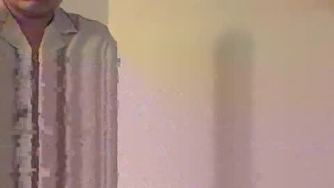 Tom online show from September 25, 2025, 3:49 pm