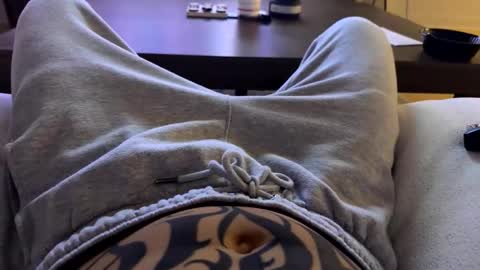 uncutgem777 online show from February 8, 2026, 1:53 am