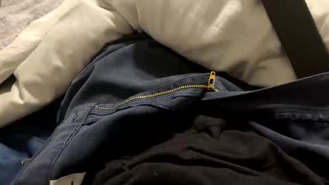 uncutnveiny123 online show from March 18, 2026, 10:18 am