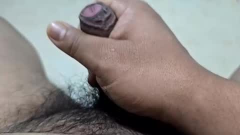 Snapshot of uncuttool3000 chatting on December 22, 2025, 12:02 pm uncuttool3000 online show from December 22, 2025, 12:02 pm