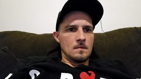 Snapshot of undercovrrboss88 chatting on January 12, 2025, 6:49 am undercovrrboss88 online show from January 12, 2025, 6:49 am