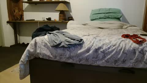 Snapshot of ungcouple21 chatting on September 20, 2025, 4:08 pm ungcouple21 online show from September 20, 2025, 4:08 pm