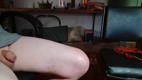 Snapshot of ungcouple21 chatting on October 12, 2025, 2:38 pm ungcouple21 online show from October 12, 2025, 2:38 pm