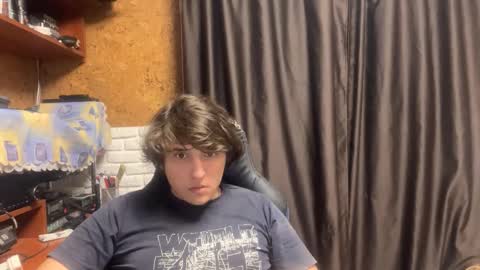 Snapshot of unholy_heat chatting on September 19, 2025, 8:20 pm Anri online show from September 19, 2025, 8:20 pm