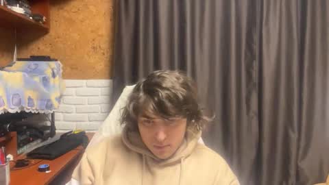 Snapshot of unholy_heat chatting on October 23, 2025, 8:18 pm Anri online show from October 23, 2025, 8:18 pm