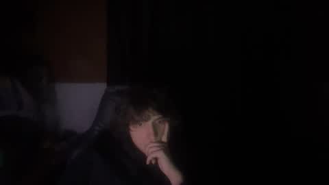 Snapshot of unholy_heat chatting on December 1, 2025, 11:54 pm Anri online show from December 1, 2025, 11:54 pm