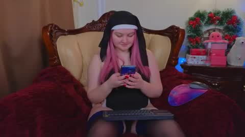 Snapshot of unholy_lady chatting on December 14, 2024, 6:24 am Unholy Lady online show from December 14, 2024, 6:24 am