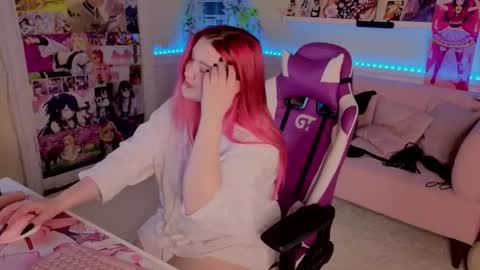 Snapshot of unholy_lady chatting on November 9, 2025, 6:23 am Unholy Lady online show from November 9, 2025, 6:23 am