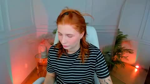 Call me Mira  thumbs up its make me happy online show from March 29, 2026, 8:42 pm