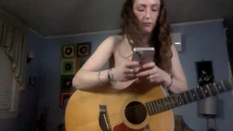 Lola Moonstone online show from March 14, 2026, 3:23 am