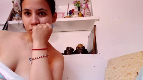 unicornio__763 online show from June 12, 2026, 6:07 pm